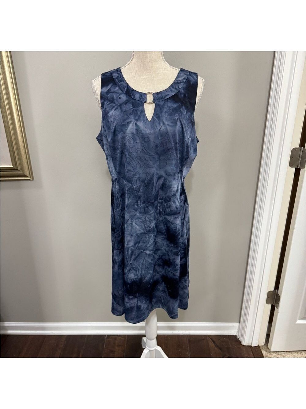 AB Studio Sleeveless Blue Tie Dye Midi Pullover Dress. Size XL